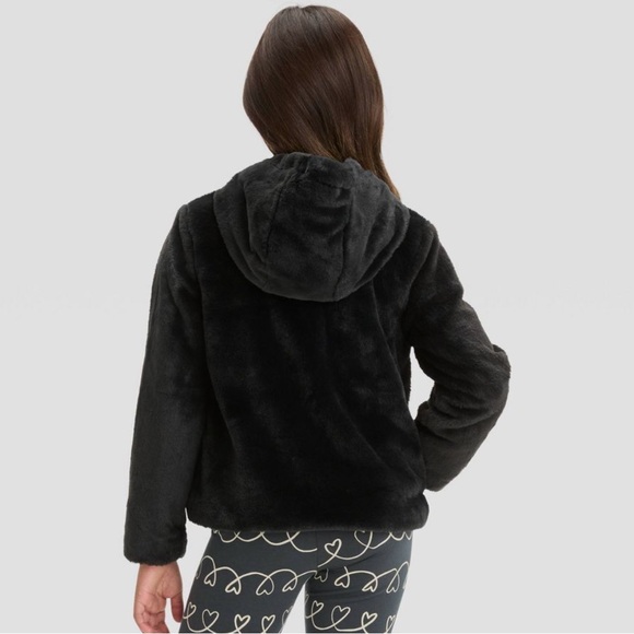 Cat & Jack Black Faux Fur Waist Length Girls Jacket w/hood Size L - Picture 8 of 9